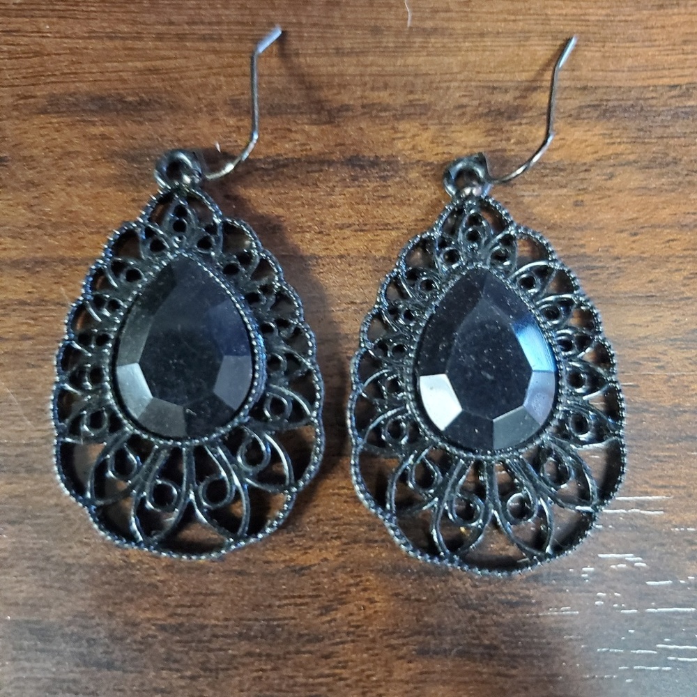 Earings